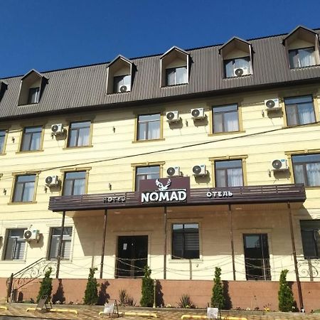 Nomad Hotel Bishkek Halal Exteriör bild