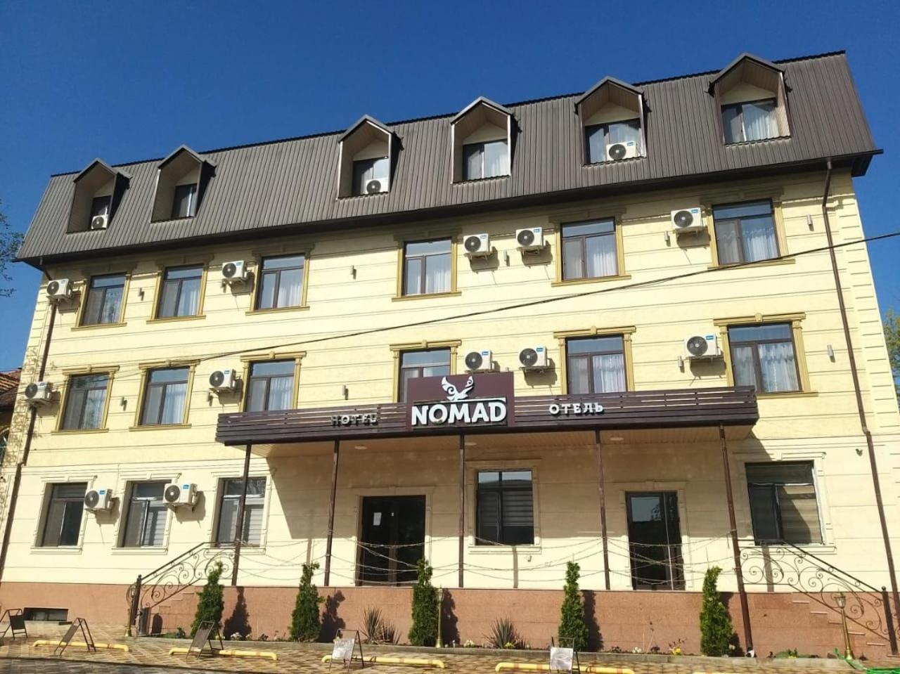 Nomad Hotel Bishkek Halal Exteriör bild